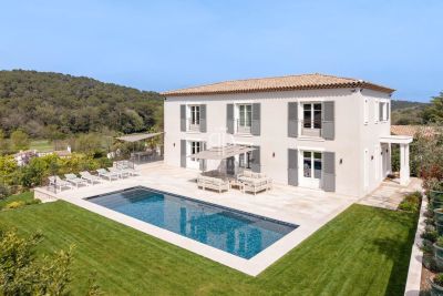 Beautiful 4 bedroom Villa for sale with panoramic view in Mougins, Provence Alpes Cote d'Azur