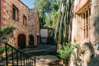 6 bedroom House for sale with countryside view with Income Potential in Les Aspres, Ceret, Occitanie