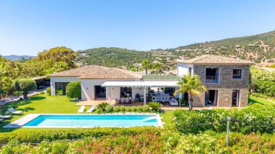 Immaculate 4 bedroom Villa for sale with sea and panoramic views in Sainte Maxime, Provence Alpes Cote d'Azur