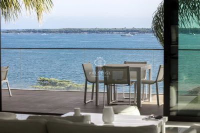 Immaculate 2 bedroom Apartment for sale with sea view in Californie, Cannes, Provence Alpes Cote d'Azur