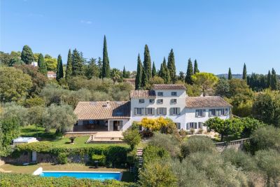 Authentic 8 bedroom House for sale with panoramic view in Grasse, Provence Alpes Cote d'Azur