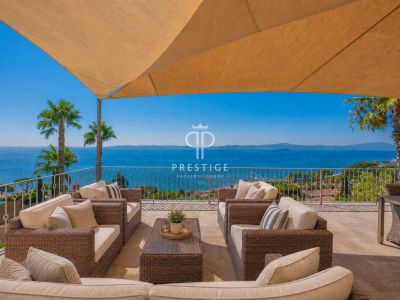 Beautiful 3 bedroom Villa for sale with sea and panoramic views in Sainte Maxime, Provence Alpes Cote d'Azur