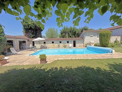 Character 6 bedroom Manor House for sale with countryside view in Razac sur L'isle, Nouvelle Aquitaine