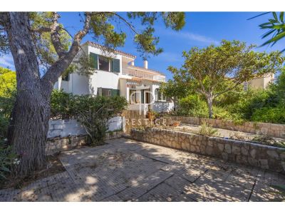 Beautiful 6 bedroom Villa for sale with sea view in Santa Ana, Menorca