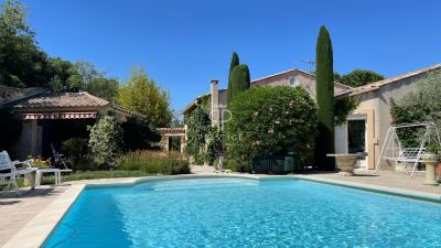 Beautiful 5 bedroom Villa for sale in Remoulins, Nimes, Occitanie