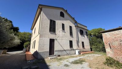7 bedroom House for sale with countryside view with Income Potential in Perugia, Umbria
