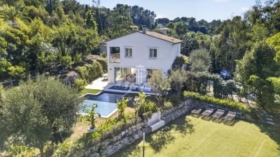 Immaculate 4 bedroom House for sale with countryside view in Valbonne, Provence Alpes Cote d'Azur