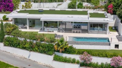 Stunning 4 bedroom Villa for sale with panoramic and sea views in Les Issambres, Provence Alpes Cote d'Azur