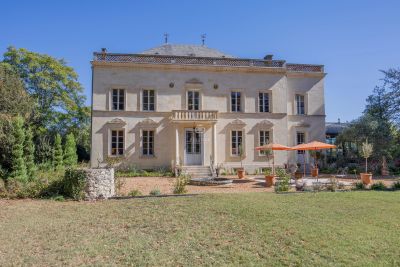 Authentic 4 bedroom Manor House for sale with panoramic view in Nerac, Nouvelle Aquitaine