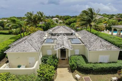 Spacious 4 bedroom Villa for sale with panoramic view in Westmoreland, Saint James