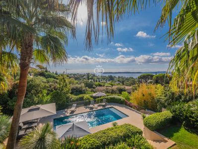 Wow factor 5 bedroom House for sale with panoramic and sea views in Sainte Maxime, Provence Alpes Cote d'Azur