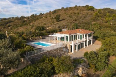 Modern 4 bedroom Villa for sale with sea and panoramic views in Dolcedo, Liguria