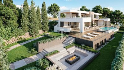 Immaculate 6 bedroom Villa for sale with sea and panoramic views in Nueva Andalucia, Andalucia