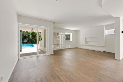 Renovated 3 bedroom Villa for sale in Vilamoura, Algarve