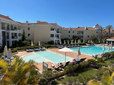 Stylish 2 bedroom Apartment for sale in Vilamoura, Algarve