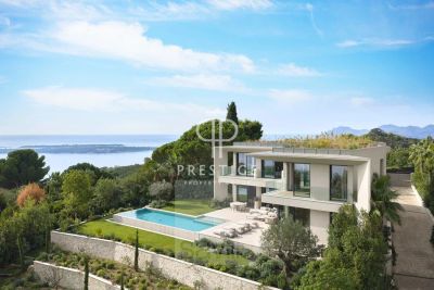 Wow factor 5 bedroom House for sale with panoramic and sea views in Vallauris, Provence Alpes Cote d'Azur