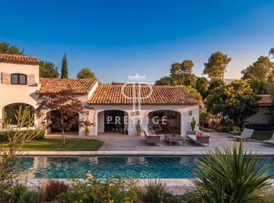 Immaculate 4 bedroom Villa for sale with countryside and sea views in Valbonne, Provence Alpes Cote d'Azur