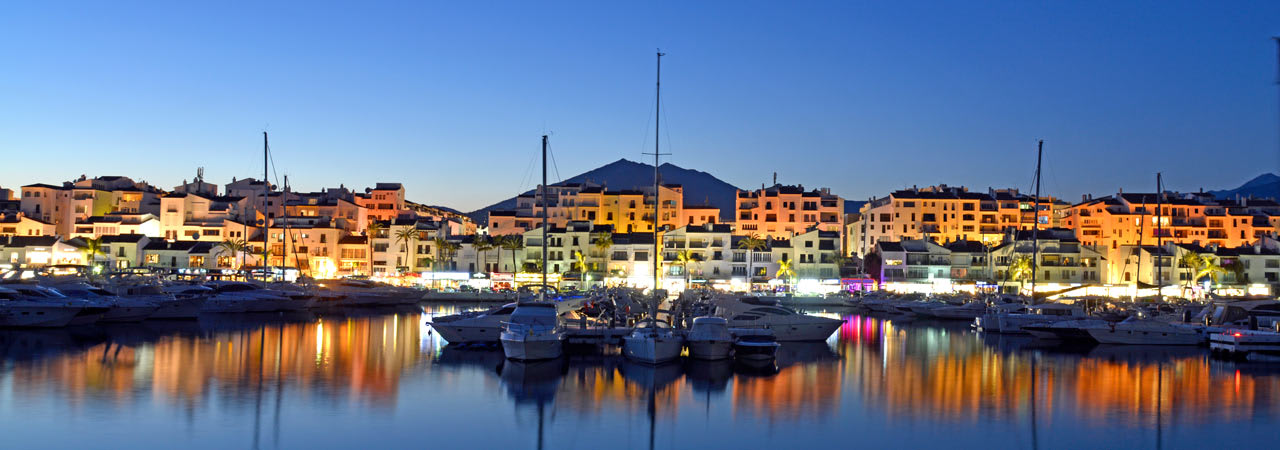 Nightlife on Puerto Banus Marina - Panoramic Villas