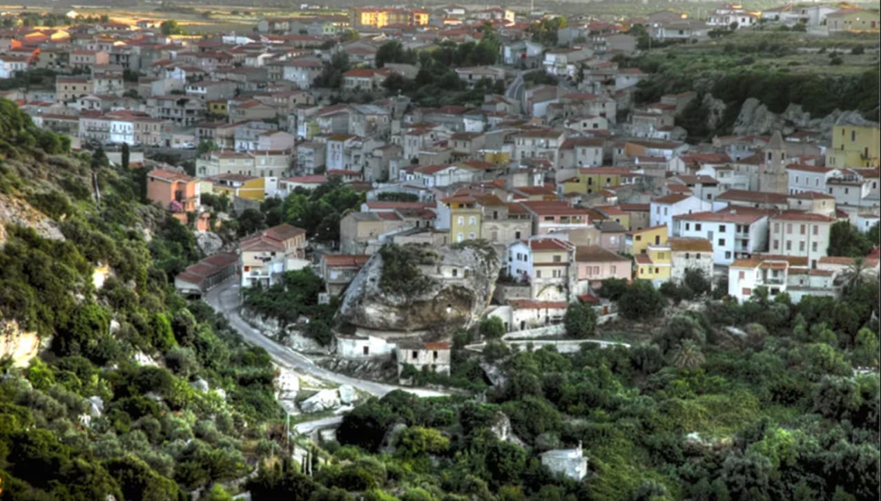 Vue aérienne de la ville de Sendini