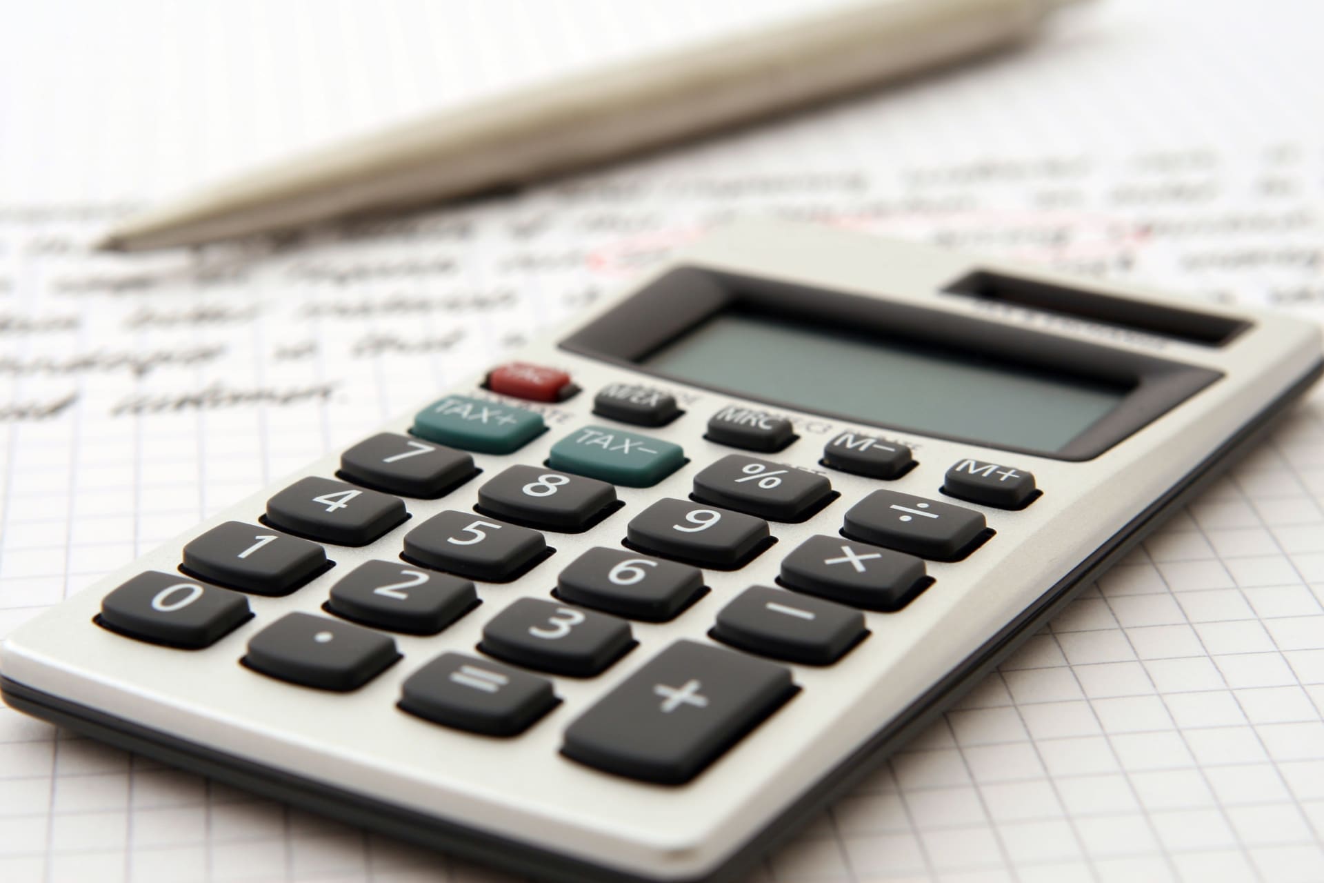 Calcul TAEG et TEG : simulez votre taux annuel effectif global