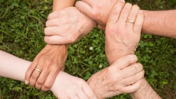 Le don familial ou le prêt familial : un coup de pouce !