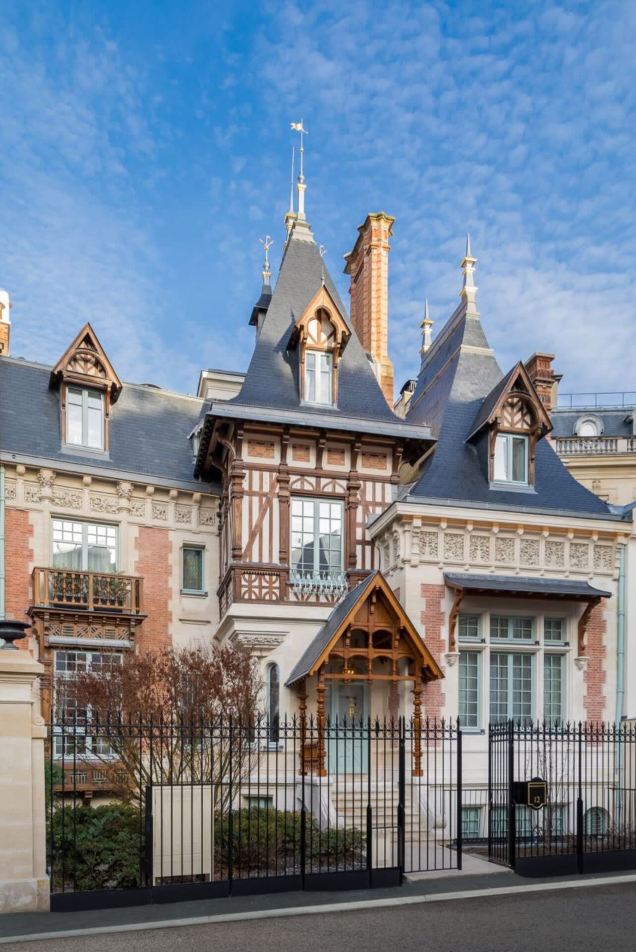 La façade de l’hôtel particulier le plus cher de Paris