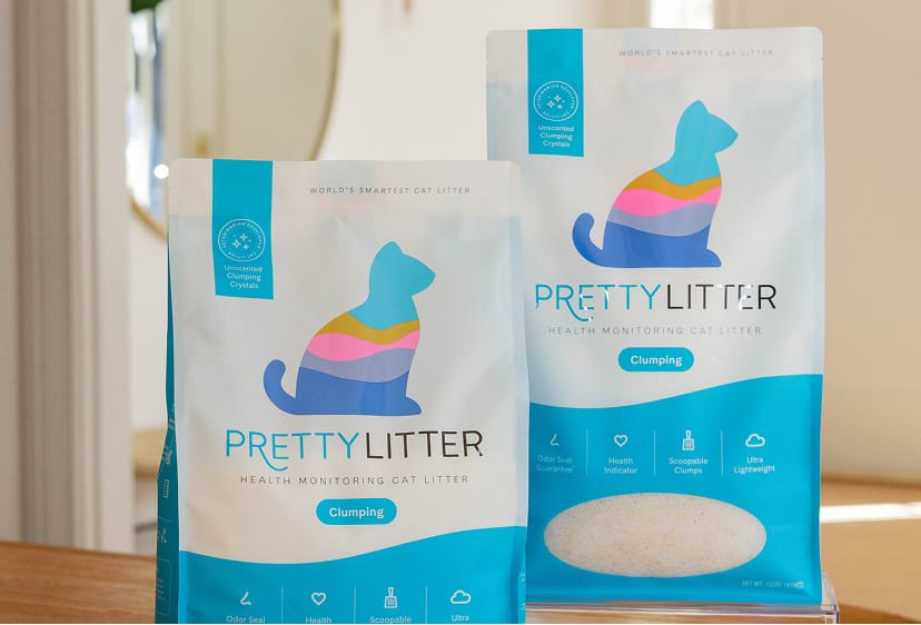 PrettyLitter Clumping Unscented package