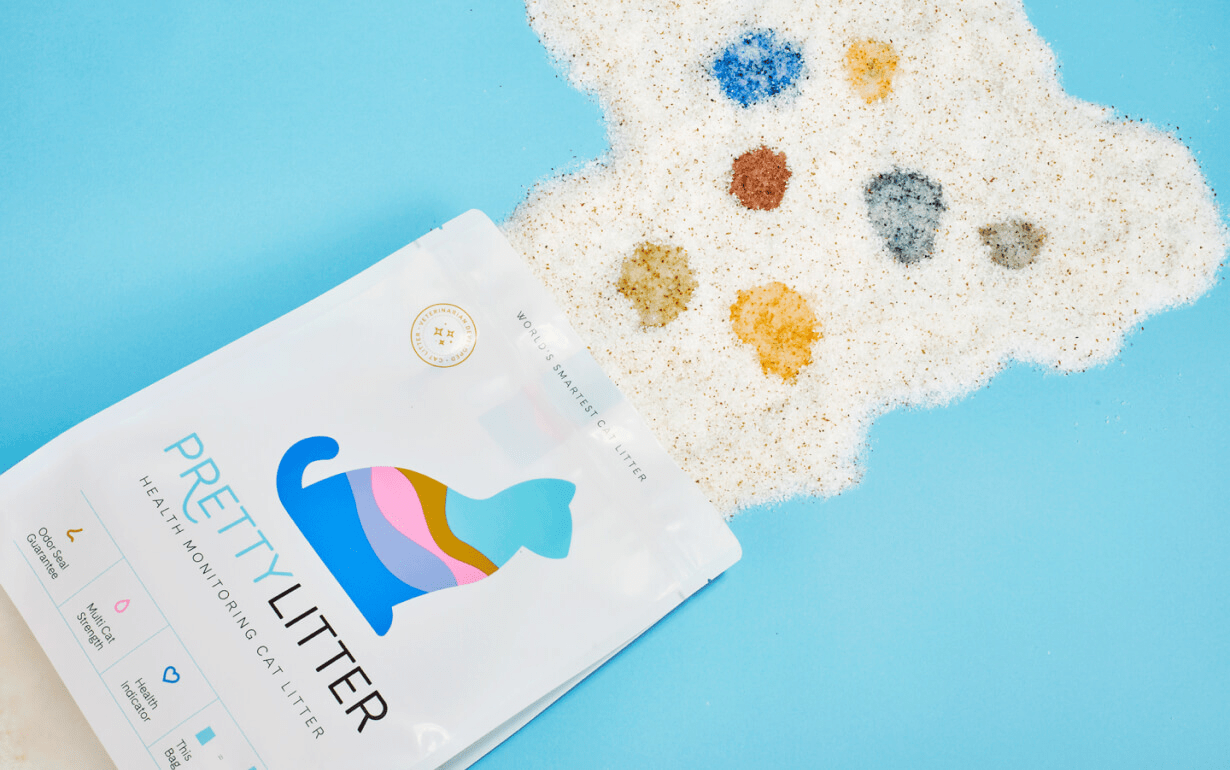 PrettyLitter bag and color indiciator spots in litter