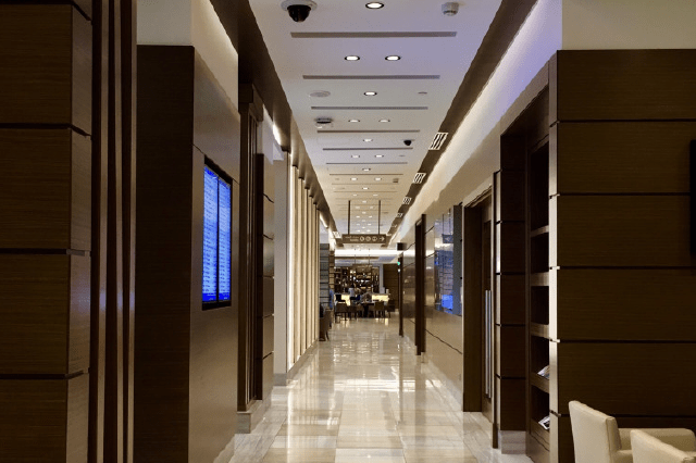 Ahlan Business Class Lounge