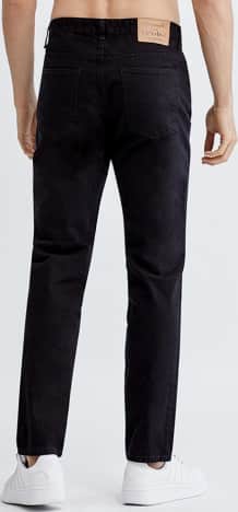 Pantalones para hombre price shoes sales