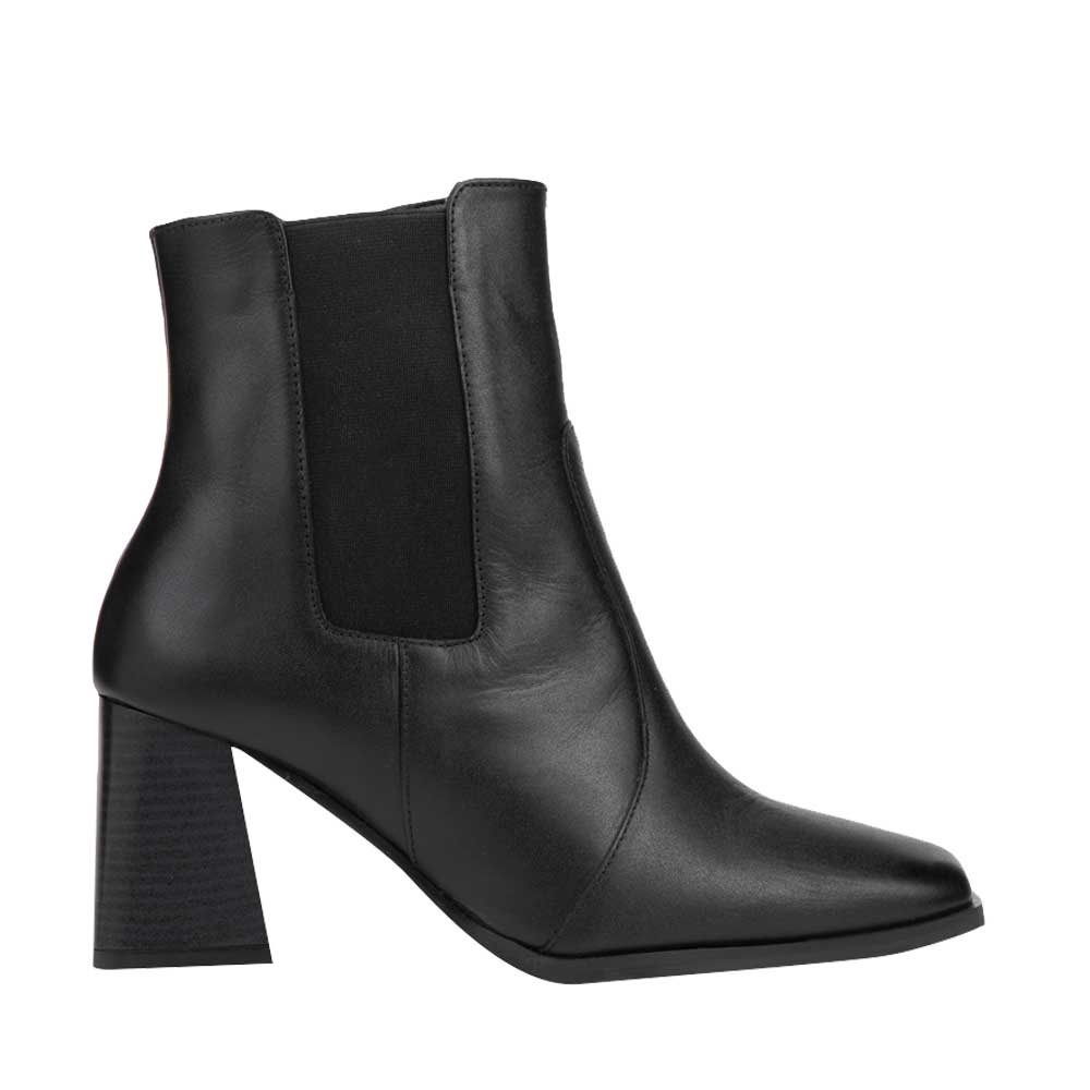 Price Shoes