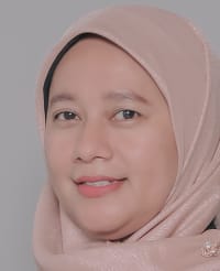 photo of Tenia Wahyuningrum