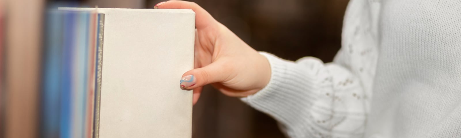 Imagem de destaque do post Veja as tendências do mercado editorial brasileiro para 2024