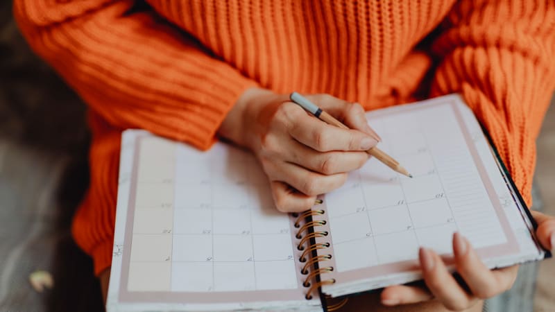 Imagem de destaque do post Caderno planner personalizado: como usar esse brinde promocional a serviço da marca?