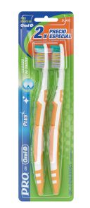 Oral-B Pro Salud Cepillo Dental Plus Cuidado De Encías Con 2 Piezas