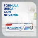 Sensodyne Crema Dental Para La Sensibilidad Protege Blanqueador 100 Gr Tubo