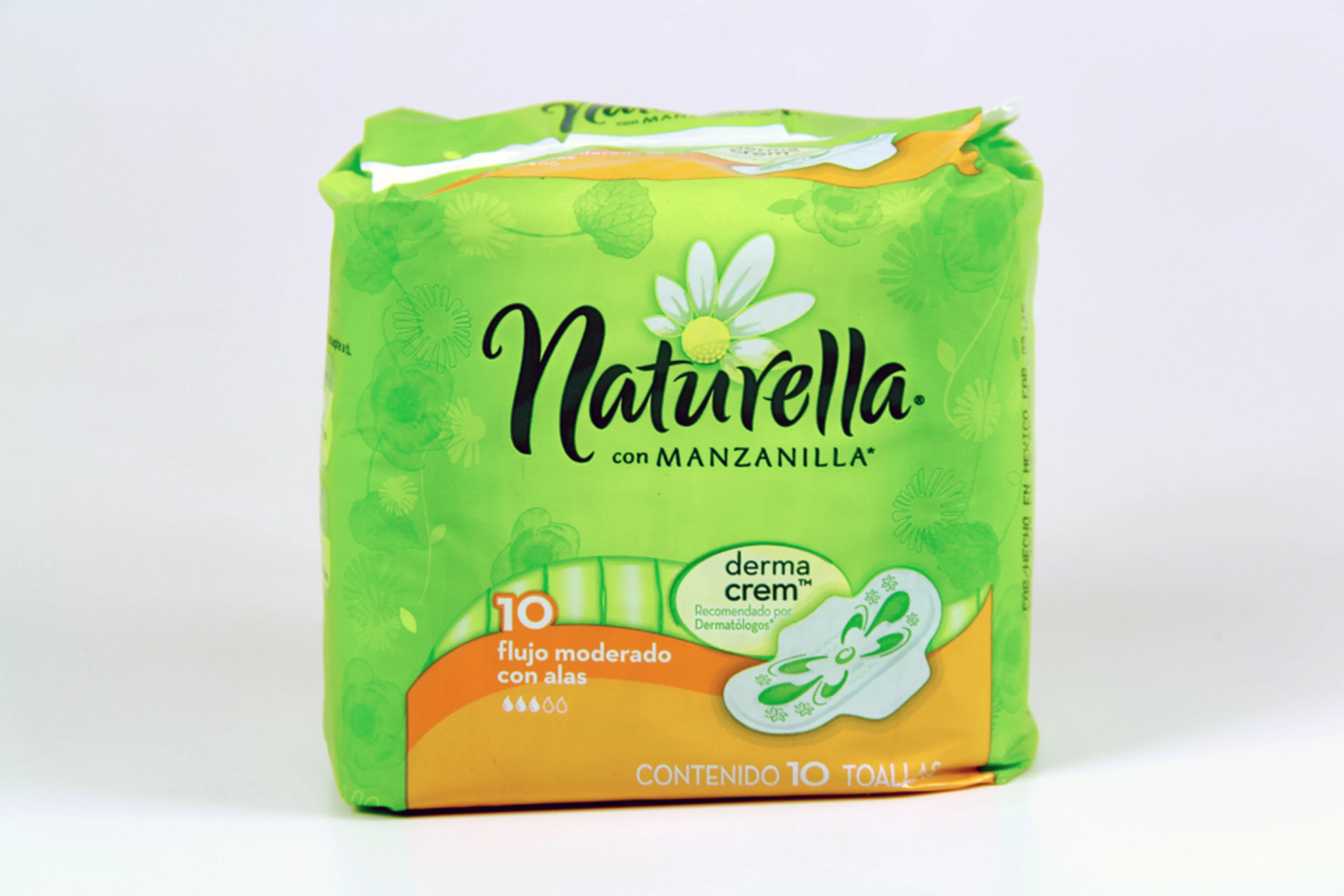 Naturella Con Manzanilla Derma Crem Toallas Sanitarias Con Alas 10 Piezas