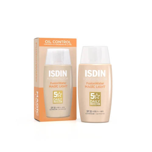 Isdin Fusion Water Color Fotoprotector Facial Fps50+ Tono Light 50 Ml