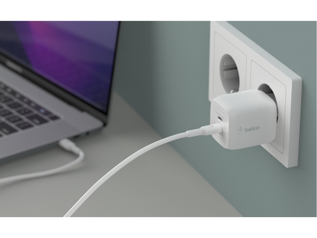 Belkin 45W PD PPS Dual USB-C GaN Charger-2