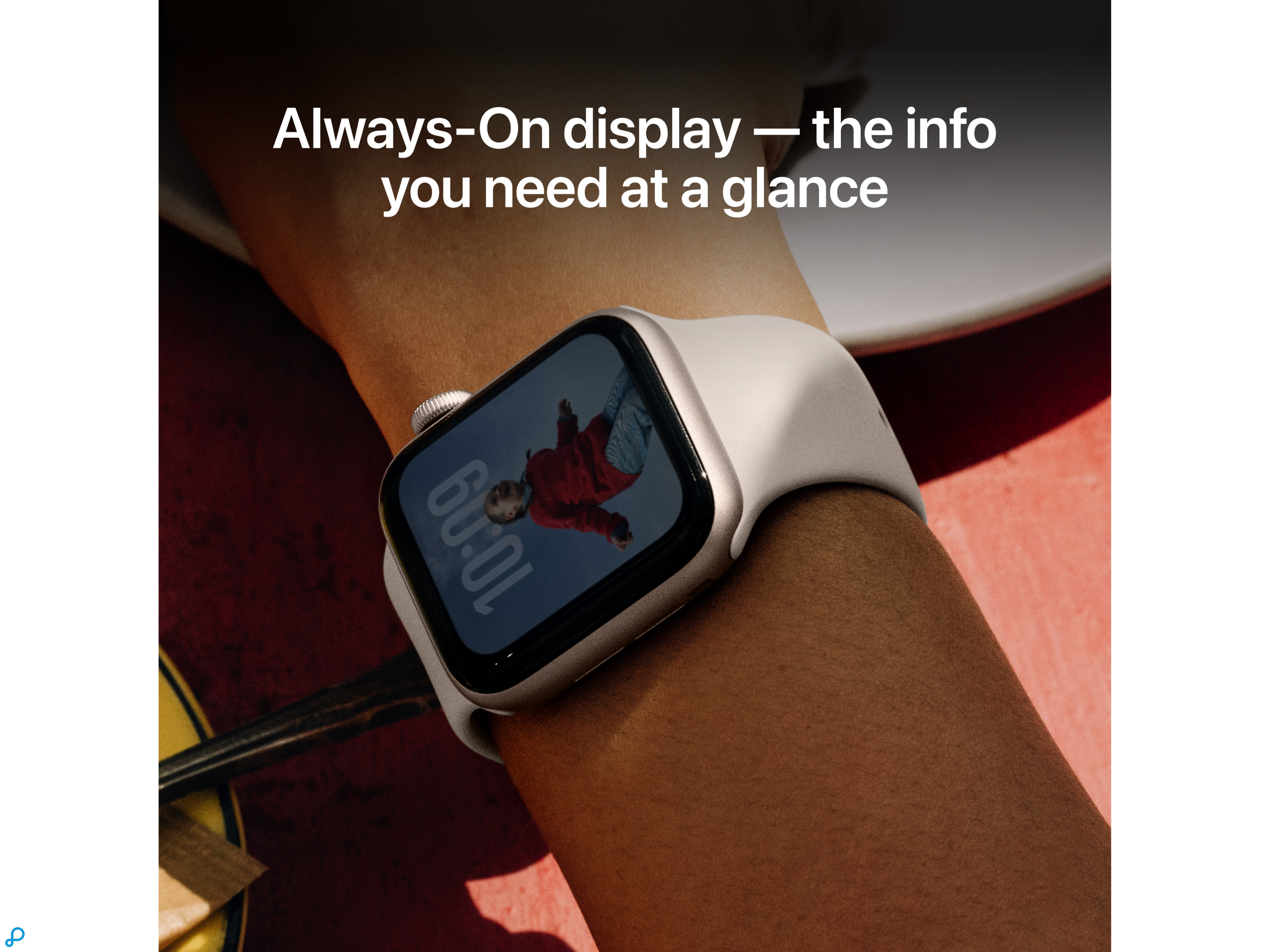 Apple Watch SE 3 GPS 40mm Starlight Aluminium Case with Starlight Sport Band - S/M-4