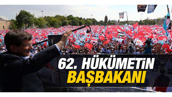 Ahmet Davutoğlu Kimdir? Biyografisi