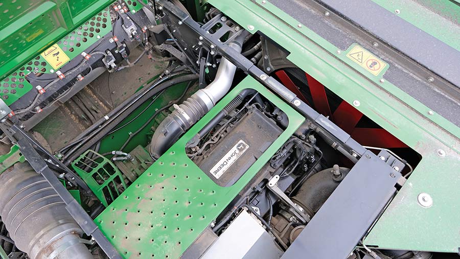 John Deere x9 Engine