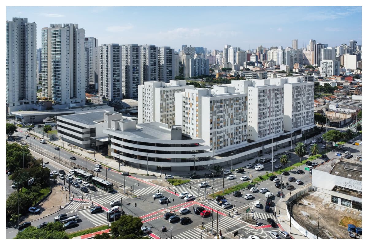 Projeto habitacional Barra Funda com uso adaptativo e conforto