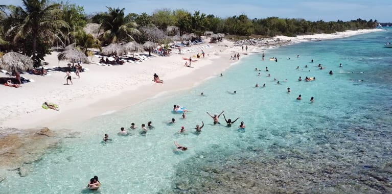 République Dominicaine Adopteunmec Plage Rêve Eau Turquoise 