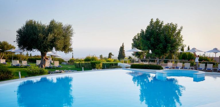 hôtel village heigts resort