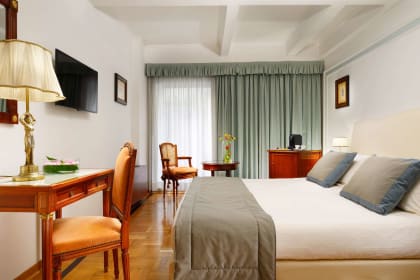 grand hotel parkers
