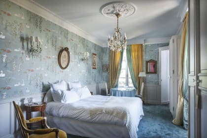 LE CHÂTEAU D’APIGNÉ