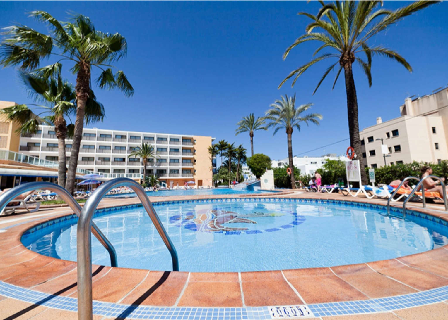 playasol maren nostrum