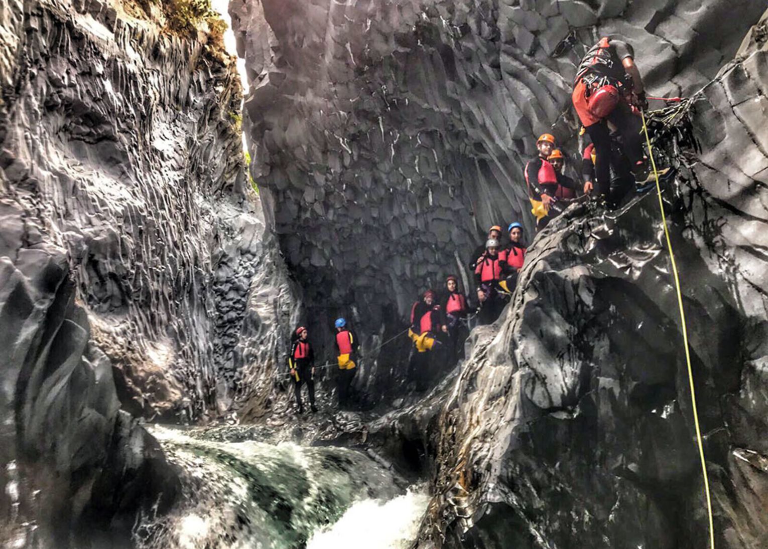 Gorge Alcantra canyoning