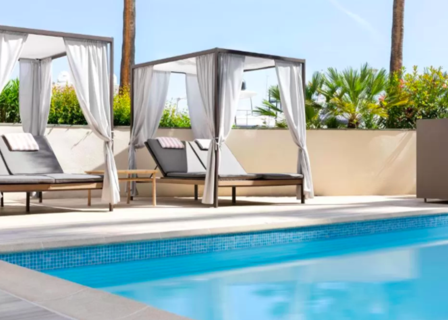 Riviera Mariott Hotel